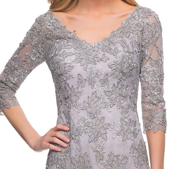 NWT La Femme - 29379 Lace Formal Dress - size 16. Perfect Condition! - Picture 6 of 12